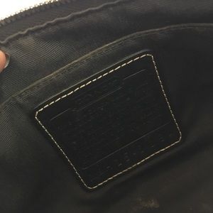 Coach Bags - COACH AUTHENTIC BLACK LARGE WRISTLET Coach Bags - COACH AUTHENTIC BLACK LARGE WRISTLET